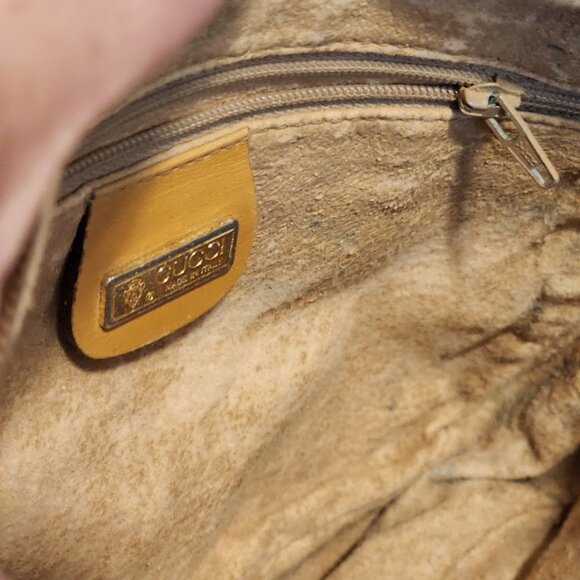 Gucci Cream GG Monogram Bag - Picture 8 of 15